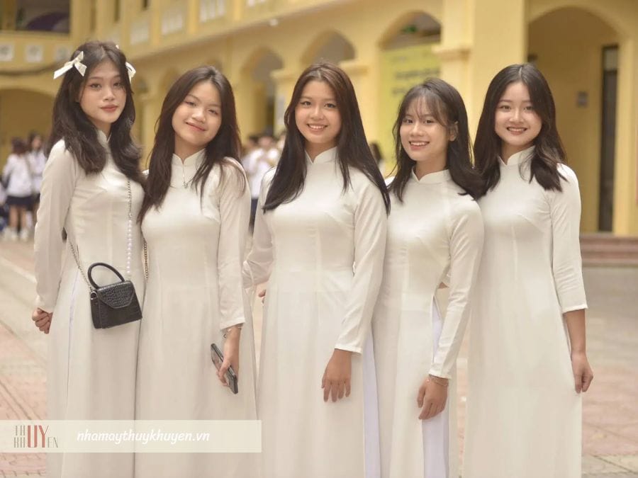 cách chọn kiểu áo dài trắng học sinh đẹp, phù hợp cách chọn kiểu áo dài trắng học sinh đẹp, phù hợp
