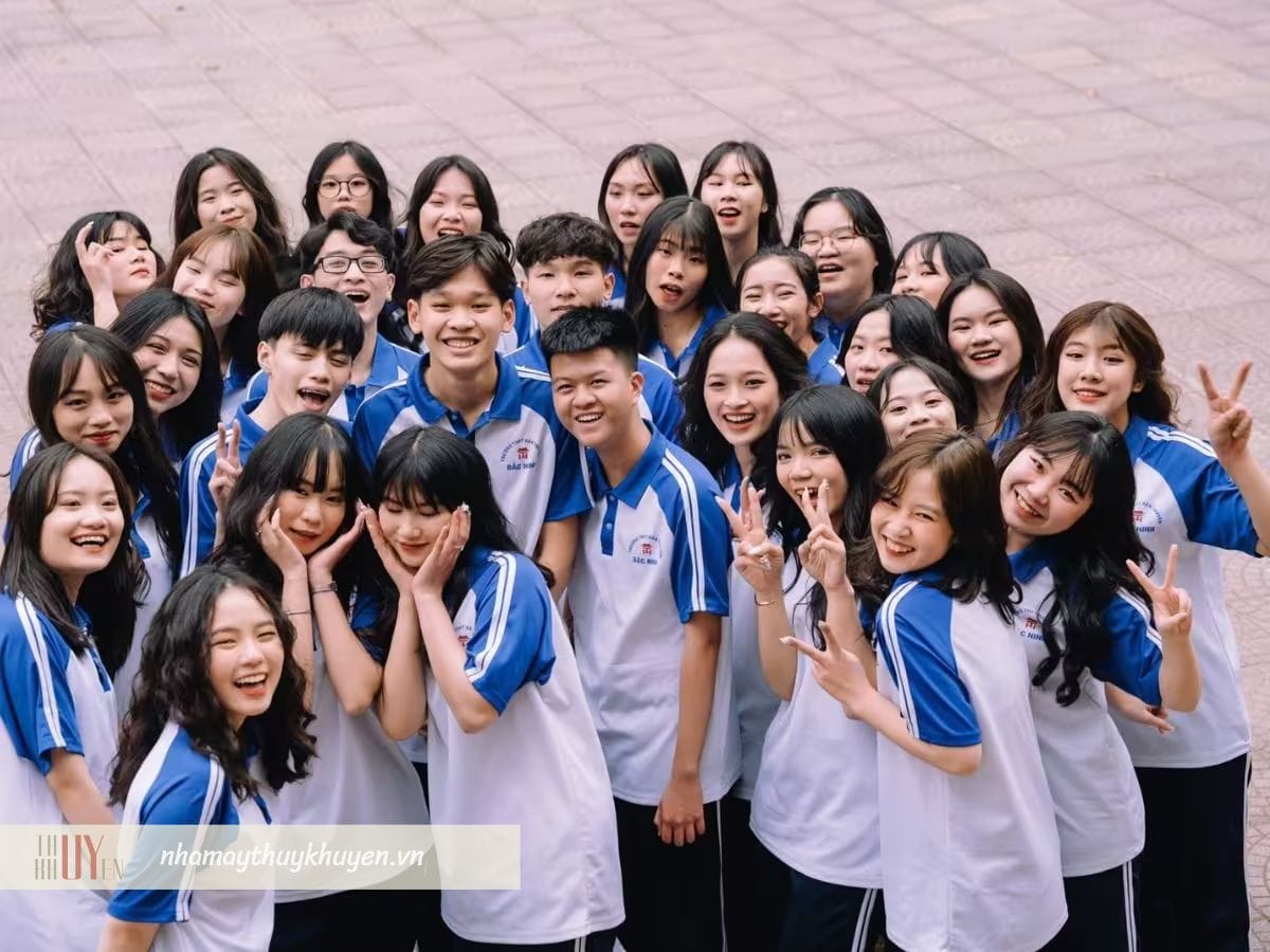 đồng phục thể dục là loại đồng phục học sinh phổ biến đồng phục thể dục là loại đồng phục học sinh phổ biến