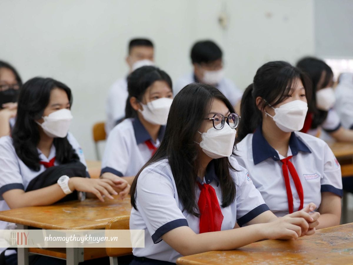quần áo học sinh miền nam ưu tiên sự thoải mái và thoáng khí quần áo học sinh miền nam ưu tiên sự thoải mái và thoáng khí