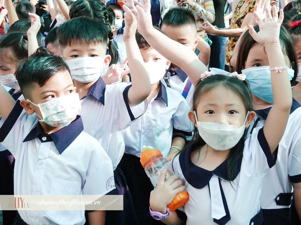 mẫu áo sơ mi nam học sinh cấp 1 đẹp