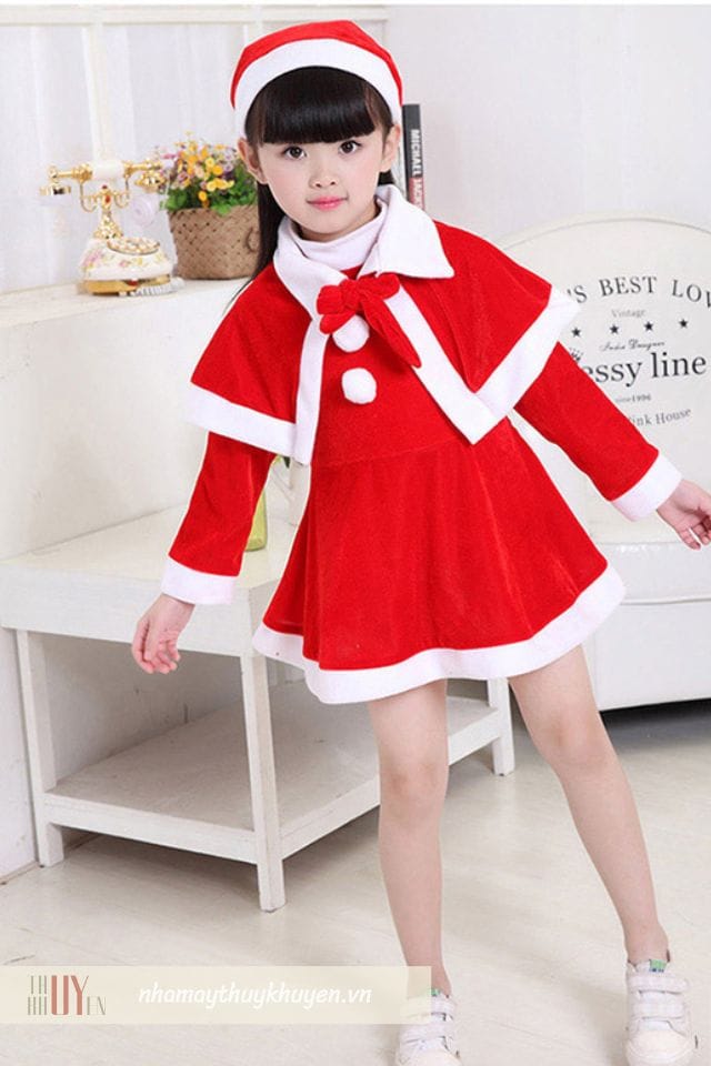 đầm đỏ ông già noel là sự phối đồ noel cho bé đơn giản nhất đầm đỏ ông già noel là sự phối đồ noel cho bé đơn giản nhất